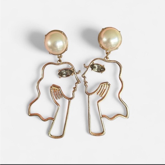 H&M Jewelry - Face Outline Design Gold Tone Earrings